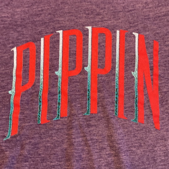 We’ve Got Magic To Do 🎶. Preshrunk Pippin (2013 Revival) T-shirt - Picture 3 of 4